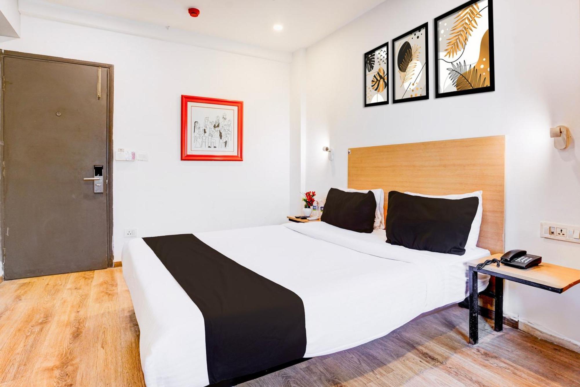 فندق Super Townhouse Khar The Unicontinental مومباي المظهر الخارجي الصورة